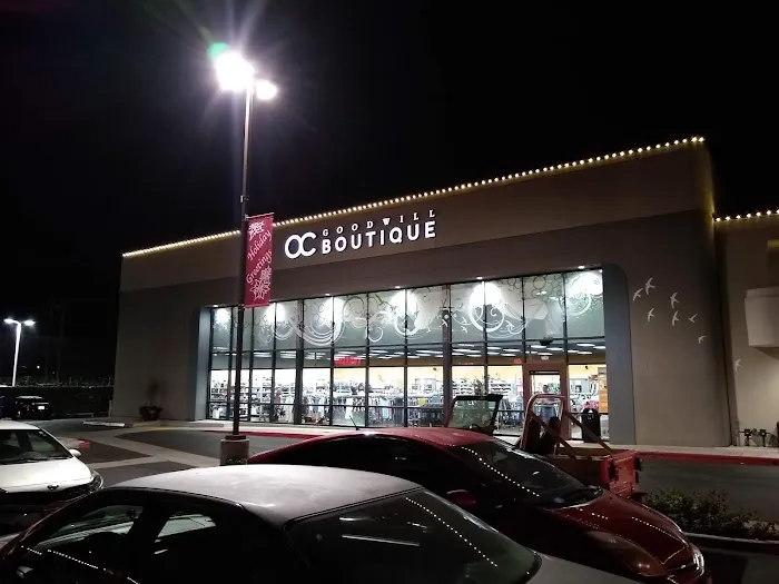 OC Goodwill Boutique Huntington Beach 1