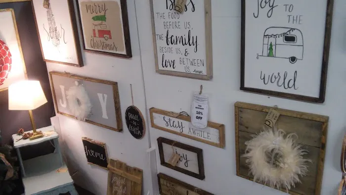 Antiques On Main 1