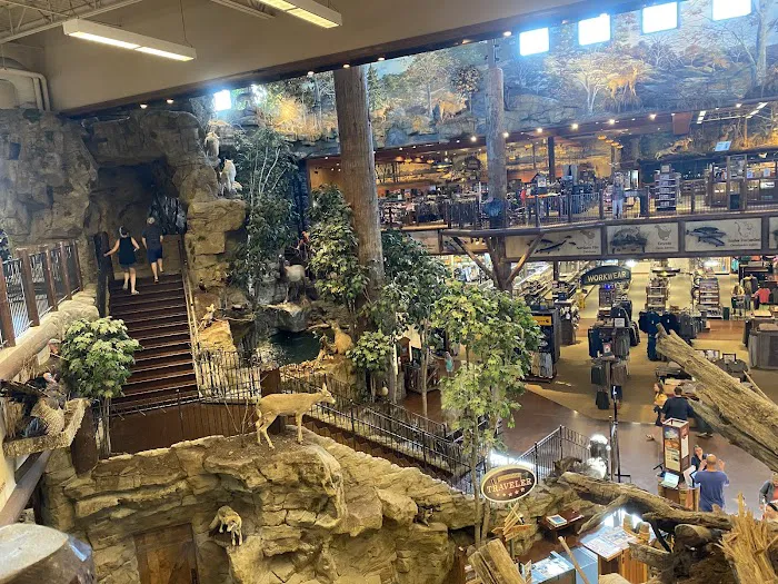 Bass Pro Shops 2