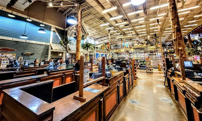 Bass Pro Shops 6