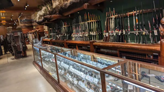 Bass Pro Shops 3