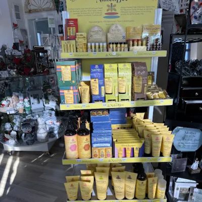 Water's Edge Gift, Garden & Pond Center