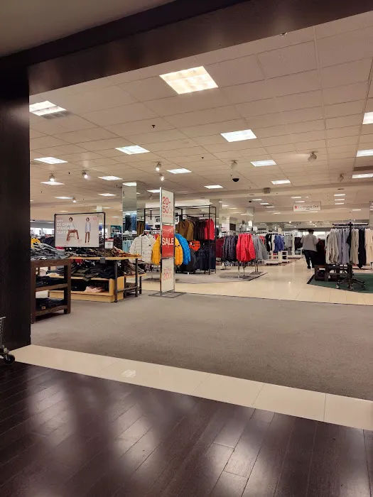 Macy's 0