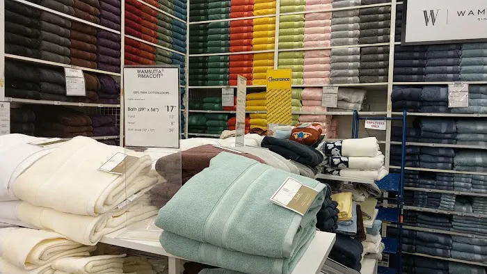 Bed Bath & Beyond 3