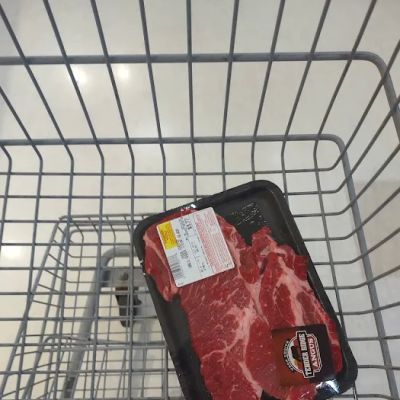 Al's Supermarket