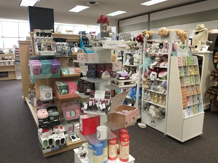 Hohman's Hallmark Shop 7
