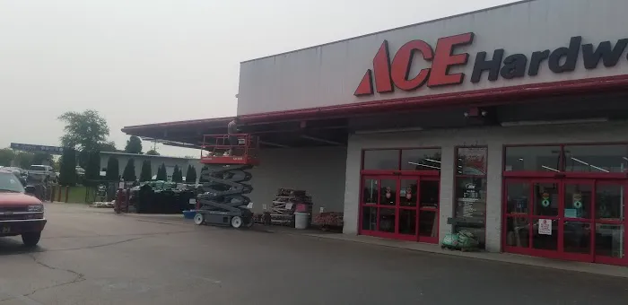 Ace Hardware 3