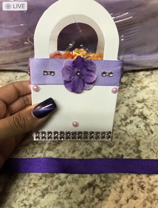 Lizzett's Candles 7