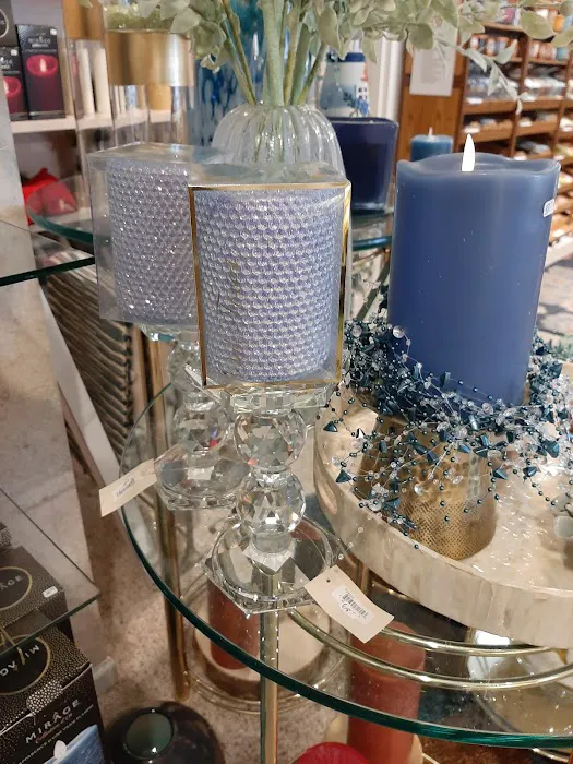 Bright World Candle Co. 1