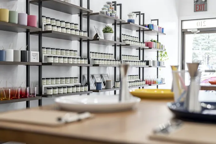 Garsnett Beacon Candle Co. 0