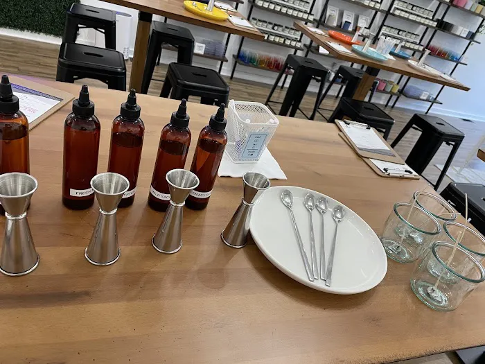 Garsnett Beacon Candle Co. 0