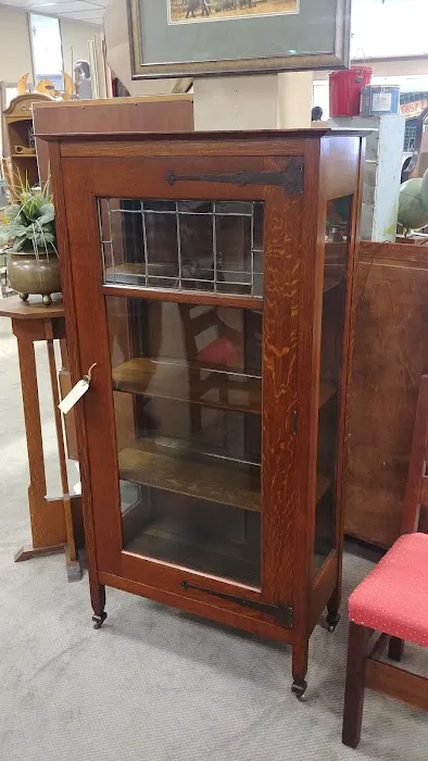 Elephant's Breath Antiques 9
