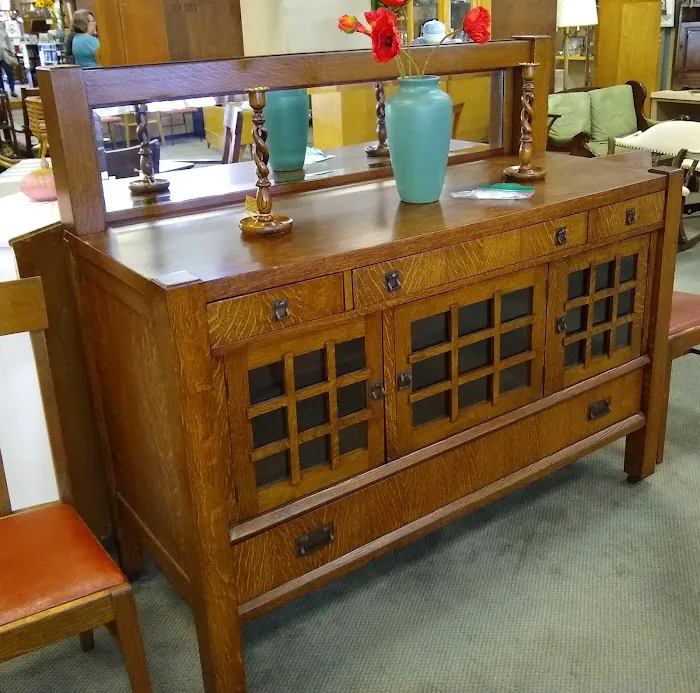 Elephant's Breath Antiques 7