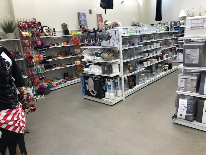 Goodwill Store 2