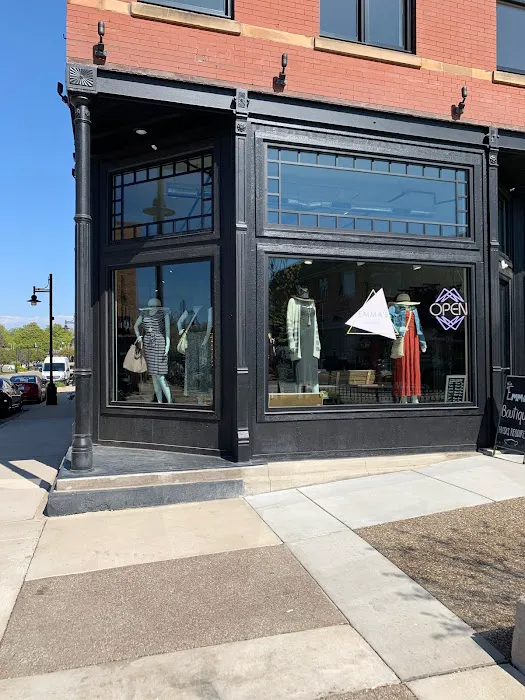 Emma's Boutique 1