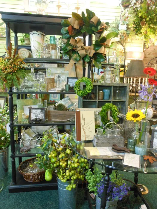 Taylor's Florist And Gifts 8
