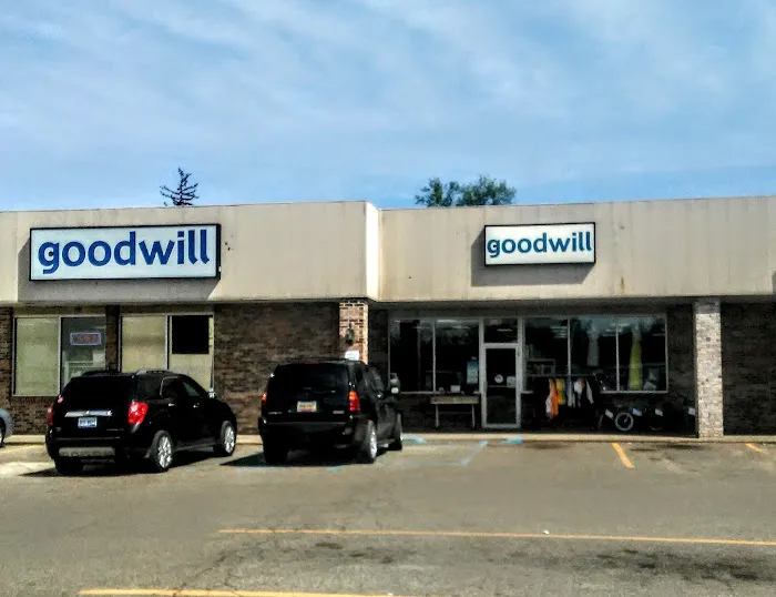 Goodwill Store 0