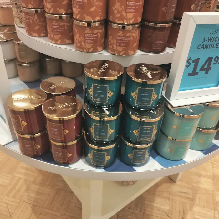 Bath & Body Works 4