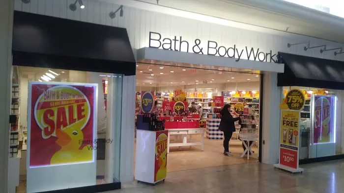 Bath & Body Works 1