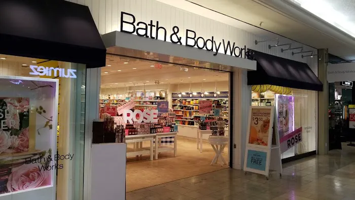 Bath & Body Works 9
