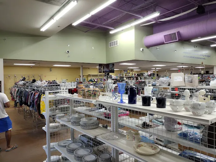 Goodwill Store 5