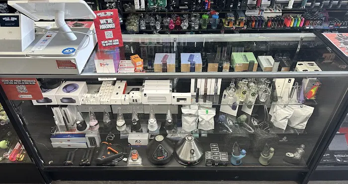 Wild Side Smoke Shop 6
