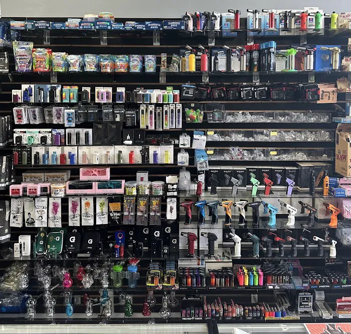 Wild Side Smoke Shop 8