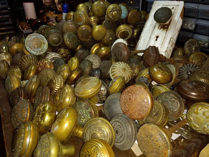 The Heritage Company Architectural Salvage & Supply 8