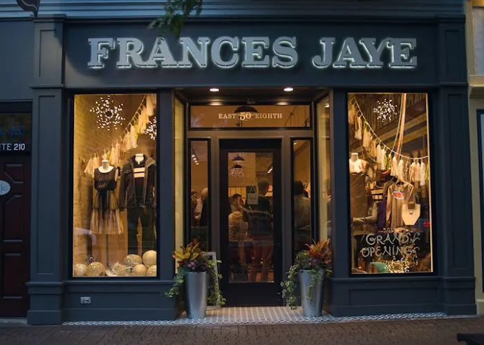 Frances Jaye 0