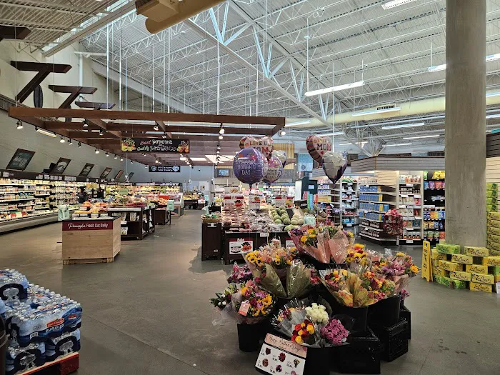 D&W Fresh Market 5