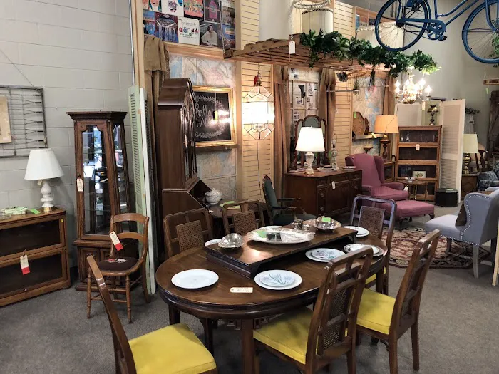 Ditto Upscale Resale 4