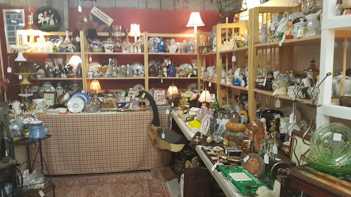 The Wooden Shoe Antique Mall 2