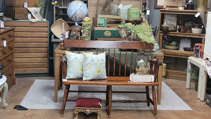 Not So Shabby Marketplace 6