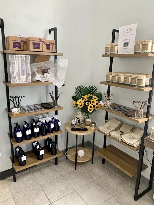 Kalamazoo Candle Company (Inside Ruth's Bath & Body) 8