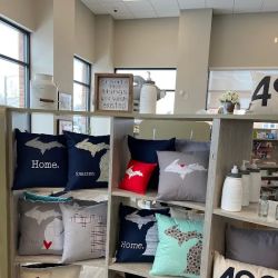 Paw Paw Village Pharmacy ico