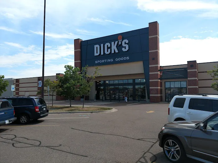 DICK'S Sporting Goods 1