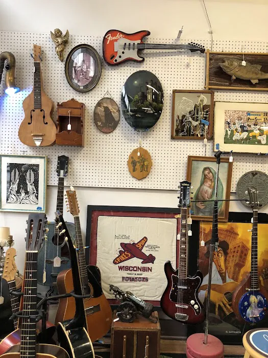 Kalamazoo Antiques Market 5