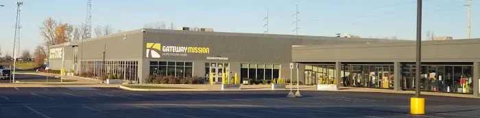 Gateway Mission Store 1
