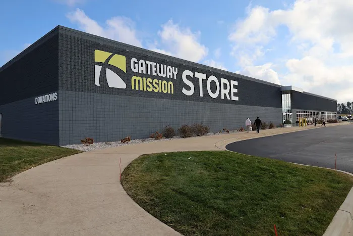 Gateway Mission Store 5