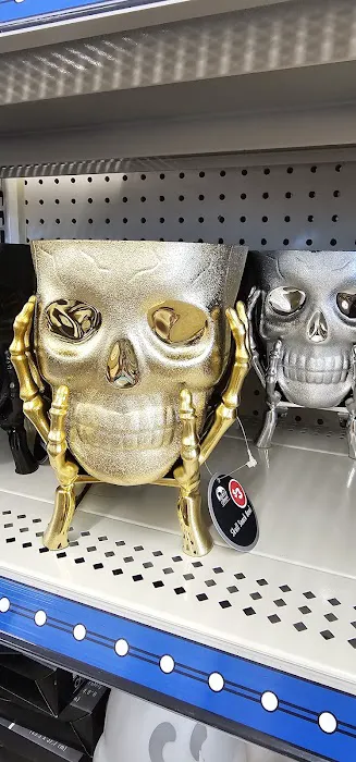 Dollar Tree 1