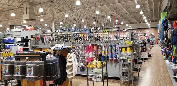 DICK'S Sporting Goods 4