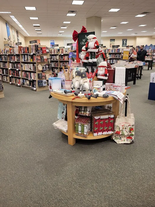 Barnes & Noble 1