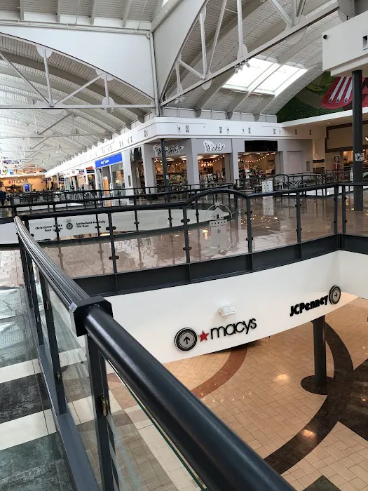 Macy's 0