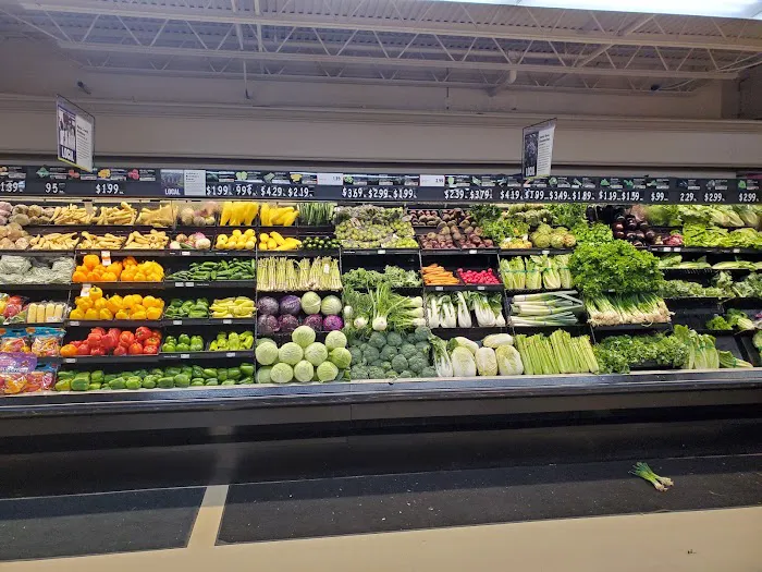 Family Fare Supermarket 1