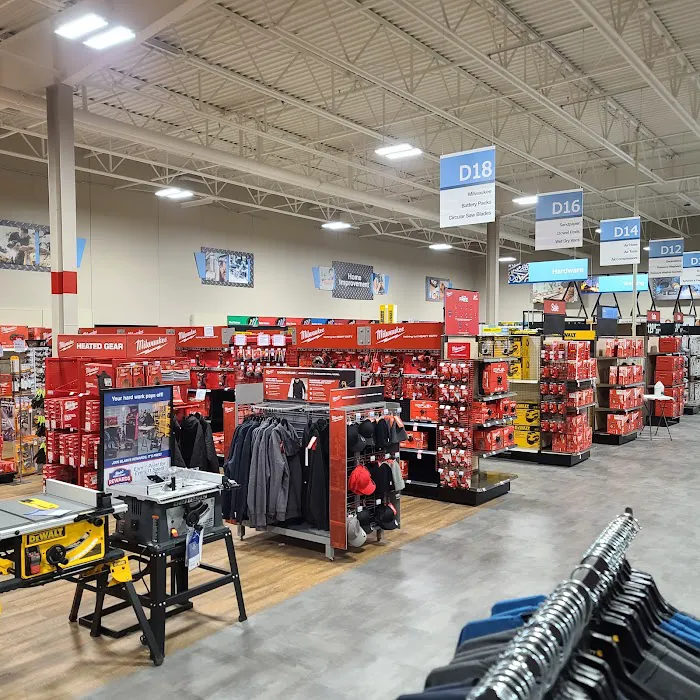 Blain's Farm & Fleet - Standale, Michigan 4