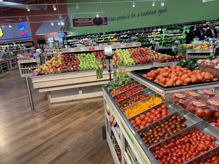 Family Fare Supermarket 3