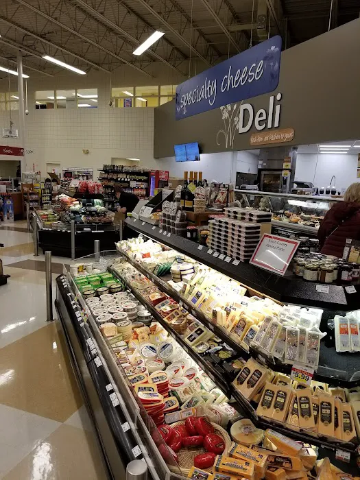 Family Fare Supermarket 4