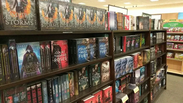 Barnes & Noble 7