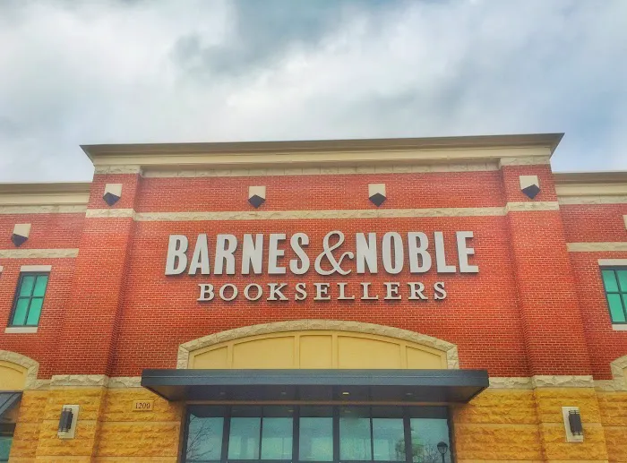 Barnes & Noble 0