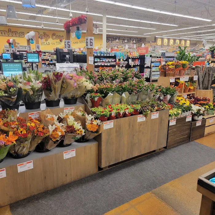 Fresh Thyme Market 2
